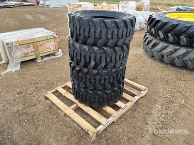 Quantity of (4) Maverick SKS-1 12-16.5 Skid Steer إطارات المعدات (Unused)