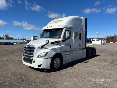 2023 Freightliner Cascadia 126 6x4 Sleeper Truck Tractor