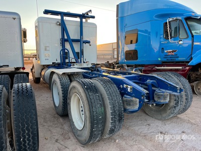 2019 Peterbilt 567 6x4 Cabeza Tractora Cabina Dormitorio