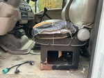 Cab with Seats/armrests