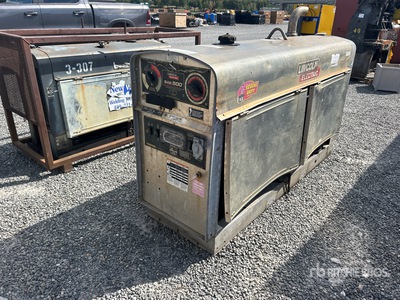 Quantity of Lincoln SAE-500 500 A Skid-Mounted Stick Spawarka napędzana silnikiem