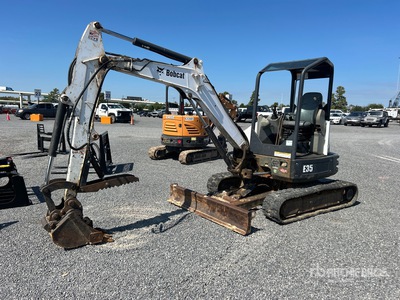 2015 Bobcat E35 Mini Excavator