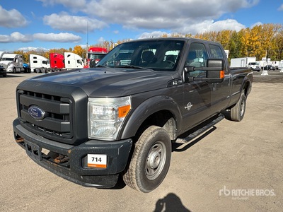 2014 Ford F-350 4x4 Crew Cab Pickup