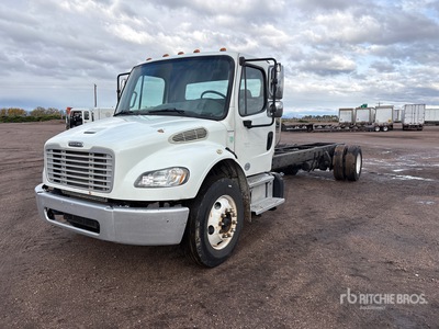 2013 Freightliner M2 106 4x2 Fahrgestell