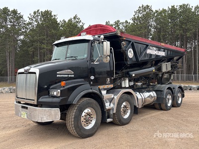 2018 Stone Slinger Ultra 20 on 2019 Western Star 4800TS 8x4 Twin-Steer Steinverteilung-Lkw