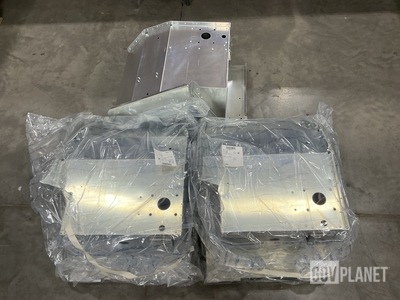 (16) AM General 12518663 Vehicular Body Panels