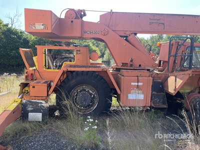 Grove RTR58D Rough Terrain Crane