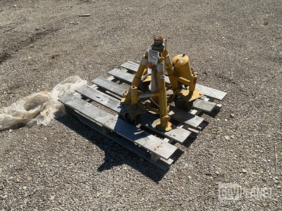Columbus Jack 50K25177 Tripod Hydraulic Jack