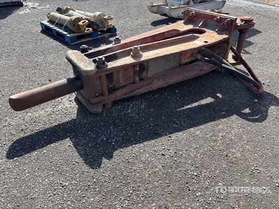 Hydraulic Breaker