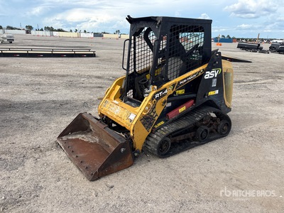 2018 ASV RT40 を見 Compact Track Loader
