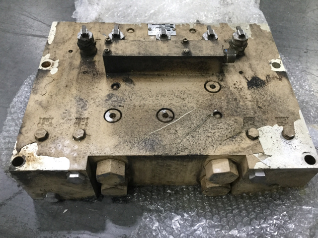 General Dynamics LSCP270062 Hydraulic Manifold Assembly General Dynamics LSCP270062 Hydraulic Manifold Assembly