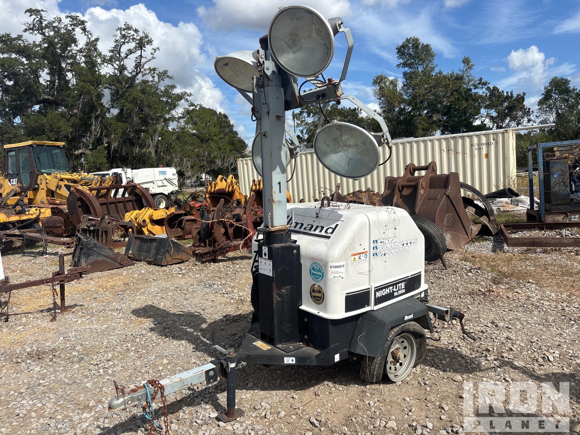 2016 Allmand Bros NL5000 8 kVA Torre de iluminación
