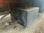 Underbody with Hydraulic Tank