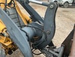 Chassis with Tilt Linkage