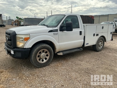 2013 Ford F-250 XL 4x2 Pickup
