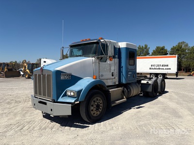 2016 Kenworth T800 6x4 T/A Sleeper Truck Tractor