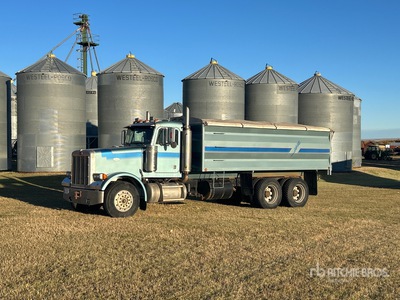 1999 Peterbilt 379 6x4 Grain Truck