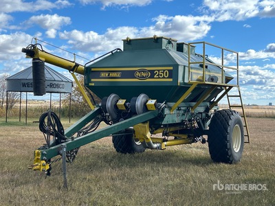 New Noble 300 bu Tow-Between Air Cart