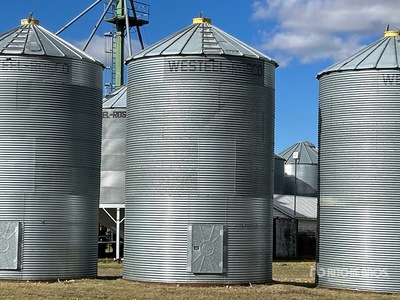 Westeel +/- 2550 bu 8 Ring Grain Bin