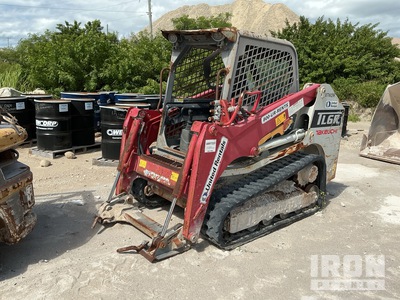 Takeuchi TL6R Two-Speed を見 Compact Track Loader