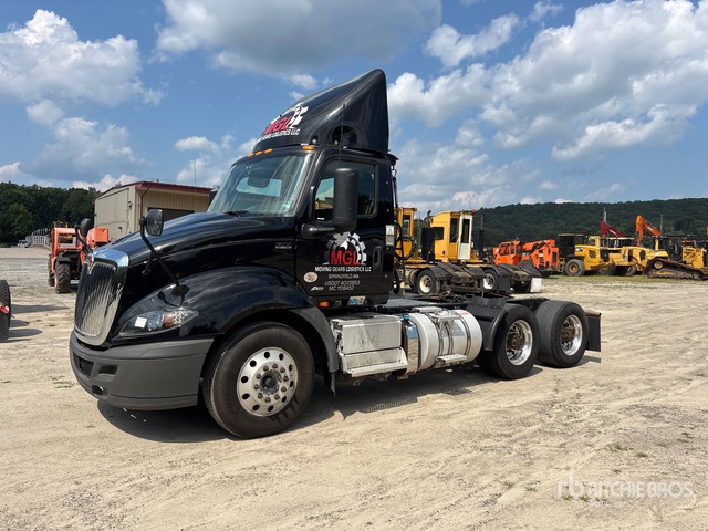 2019 International 2019 International RH613 6x4 T/A Day Cab Truck Tractor