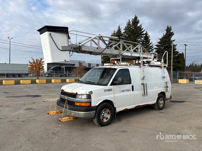 2010 Telelift TTS25-5-GY 35 ft on 2011 Chevrolet Express 3500 4x2 Camion cesta