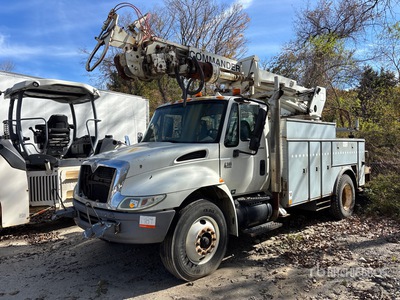 2005 Terex Telelect Commander C4045 on 2006 International 4300 4x2 Digger Derrick Truck (Inoperable)