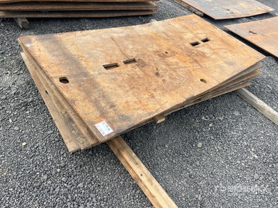 Quantity of (5) 4 ft x 8 ft 2x 1 Inch thick, 3x .75 inch thick Plaques d'acier