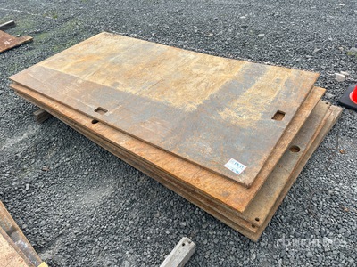 Quantity of (5) 4 ft x 8 ft 1x .75 Inch thick, 4x 1 Inch thick Plaques d'acier