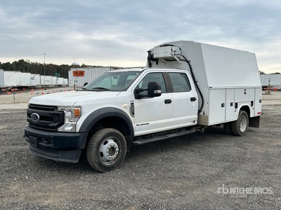 2020 Ford F-550 XL 4x4 Crew Cab Utiliteits vrachtwagen