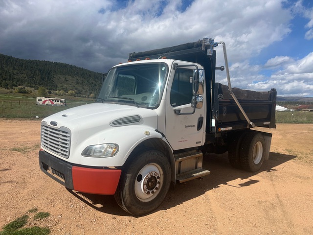 2006 Freightliner M2 106 4x2 S/A Dump Truck
