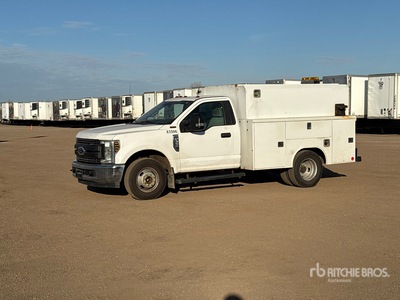 2019 Ford F-350 XL 4x2 Camion utilitaire
