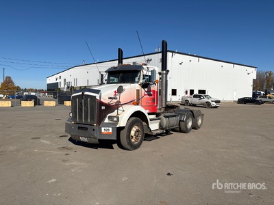 2001 Kenworth T800 6x4 T/A Day Cab Truck Tractor