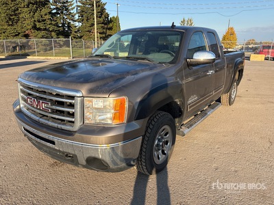 2012 GMC Sierra 1500 Nevada Edition 4x4 Extended Cab Pickup