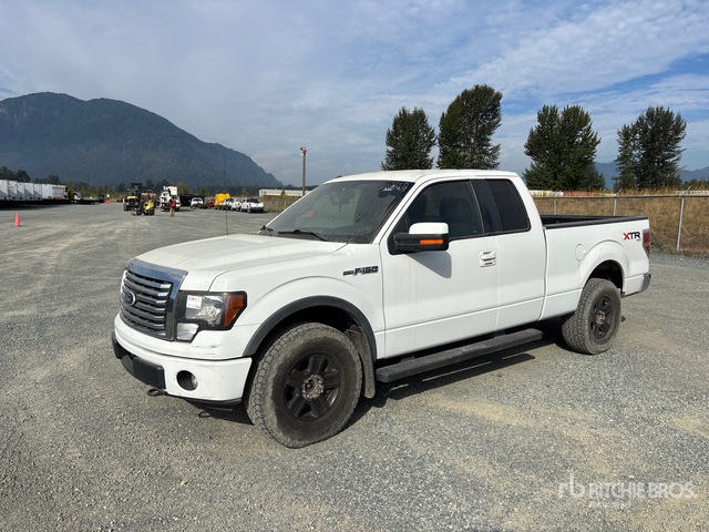2013 Ford 2013 Ford F-150 FX4 4x4 Extended Cab Pickup