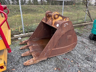 Cat 54 in Digging Excavator Bucket - Fits 450 Series
