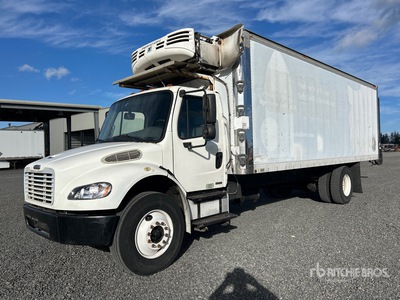 2005 Freightliner M2 4x2 Refrigerated Truck