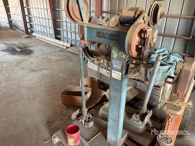 1975 Interlake HF16P Post Stitcher Box Stapler