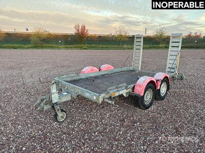 2015 Hubiere H212L 14CF T/A Remorque Equipment Trailer (Inoperable)