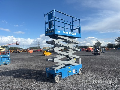 2016 Genie GS2632 Electric Scissor Lift