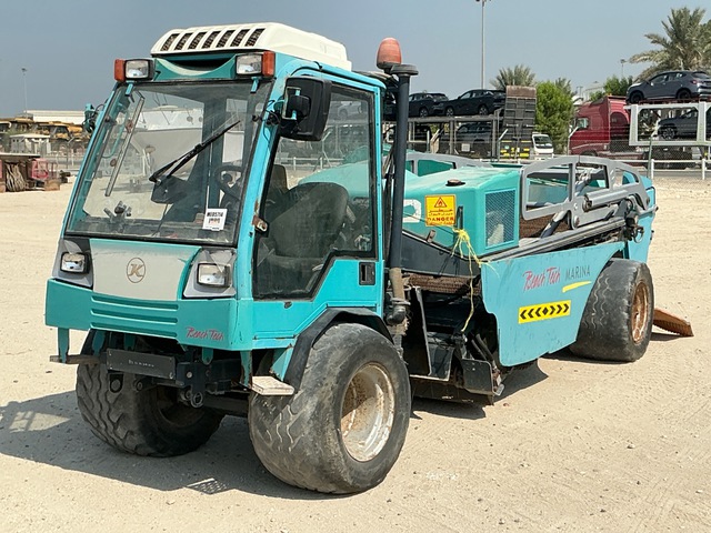 2019 Kaessbohrer Beach Tech Marina Hydraulic Beach Cleaner