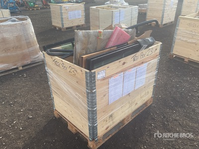 Quantity of Pallet of Misc Parts Pièces divers