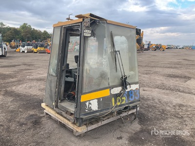 Caterpillar  Cab