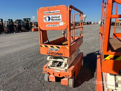 2019 Snorkel S3219E Electric Scissor Lift