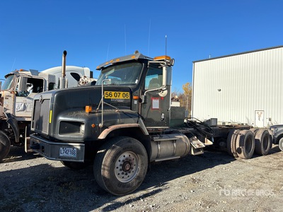 2007 International Paystar 5600i 6x4 Fahrgestell (Inoperable)