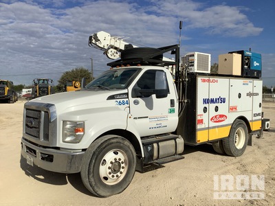 2018 Ford F-750 4x2 Service Truck
