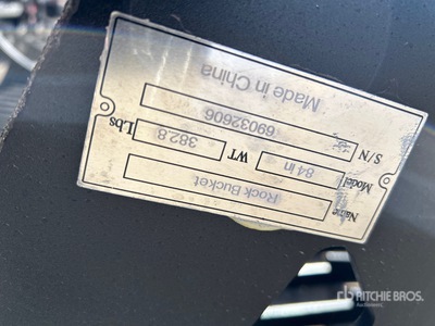 General Appearance with Numéro de série/Numéro d'identification du véhicule automobile