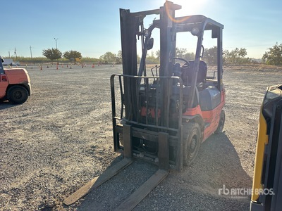 2000 Toyota 7FGU20 Gabelstapler