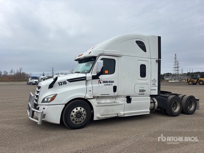 2019 Freightliner Cascadia 126 6x4 Sleeper Truck Tractor