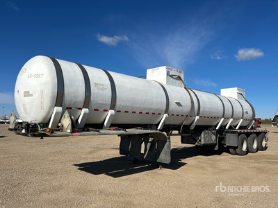 2011 Tankcon 32000 L Tri/A Tanker Trailer